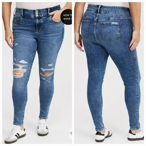 Torrid Distressed Jegging Skinny Jean 30R